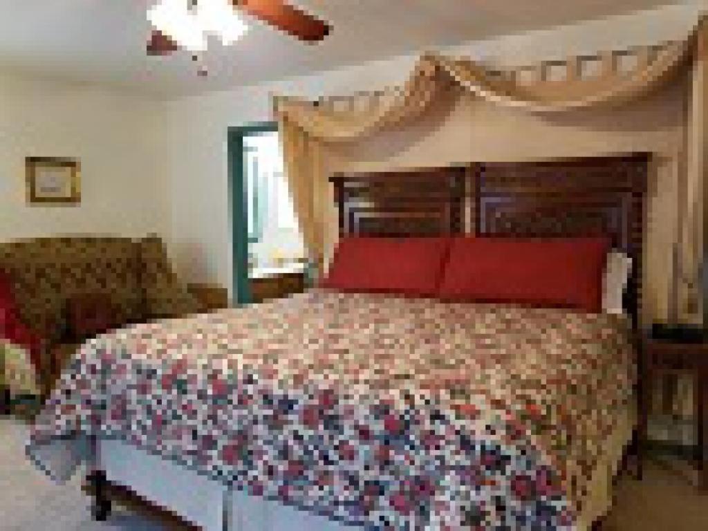 Aldrich House Bed & Breakfast Williamsburg Room photo